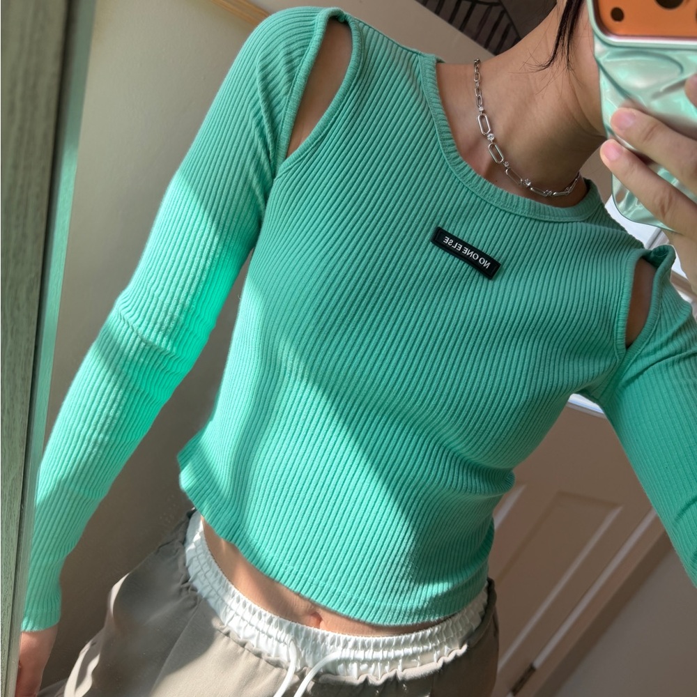 Trendy Mint Green Ribbed Crop Top